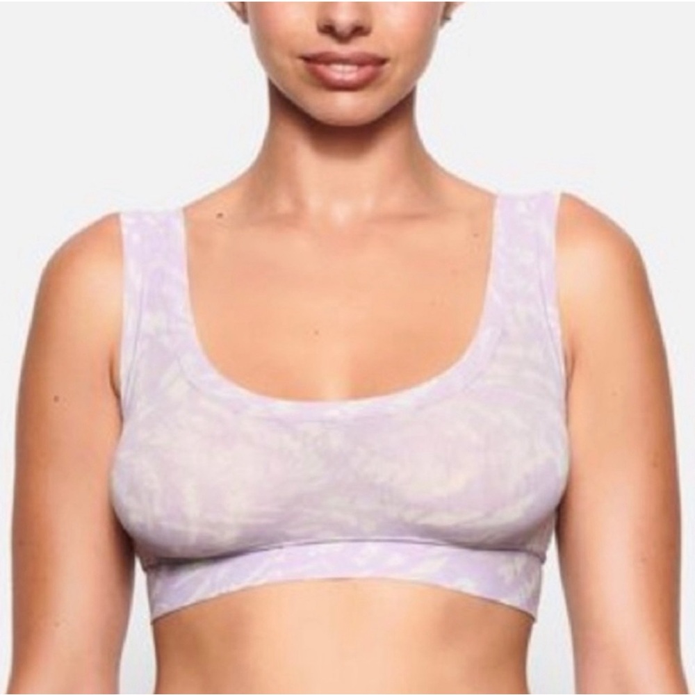 NWT SKIMS Lilac Swirl Summer Mesh Bralette. Size XS